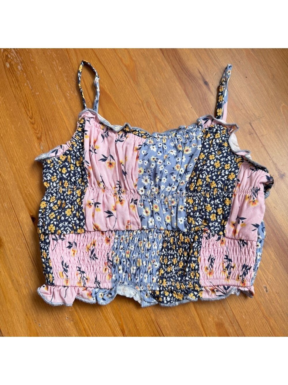 Hannah banana patchwork cropped halter size 8 NWOT